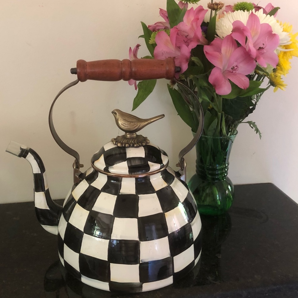 3Qt MacKenzie-Child’s Teapot with bird lid